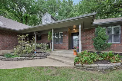 2161 Steeplewood Drive, Grapevine, TX 76051 - Photo 2