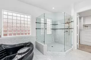 18736 Wainsborough Ln, Dallas, TX 75287 - Photo 24