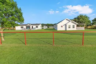 455 Hughes Cemetery Rd, Italy, TX 76651 - Photo 2