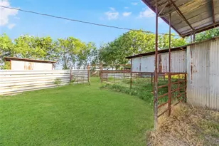 455 Hughes Cemetery Rd, Italy, TX 76651 - Photo 38