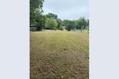 710 N Mason Street, Bowie, TX 76230 - Photo 4