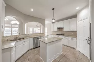 11840 Balta Dr, Fort Worth, TX 76244 - Photo 14