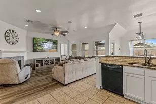 308 Long Prairie Dr, Forney, TX 75126 - Photo 12