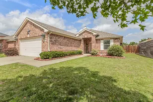 308 Long Prairie Dr, Forney, TX 75126 - Photo 2
