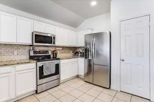 308 Long Prairie Dr, Forney, TX 75126 - Photo 8