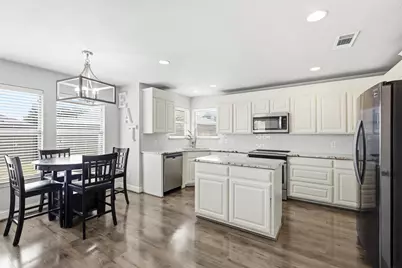 557 Jeffdale Drive, Burleson, TX 76028 - Photo 8