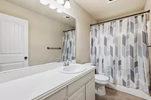 557 Jeffdale Dr, Burleson, TX 76028 - Photo 20