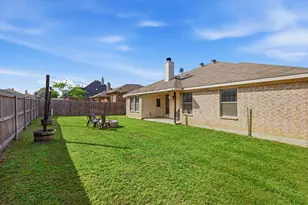 557 Jeffdale Dr, Burleson, TX 76028 - Photo 24