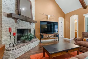 119 Rasha Dr, Azle, TX 76020 - Photo 2