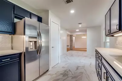 1323 Lark Lane, Lewisville, TX 75077 - Photo 16