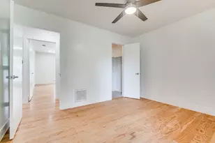 1323 Lark Ln, Lewisville, TX 75077 - Photo 16