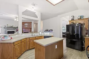 327 Montana Trail, Murphy, TX 75094 - Photo 6
