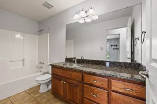 702 Madison Pl, Sherman, TX 75092 - Photo 18