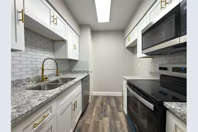 4020 Holland Avenue #106, Dallas, TX 75219 - Photo 6