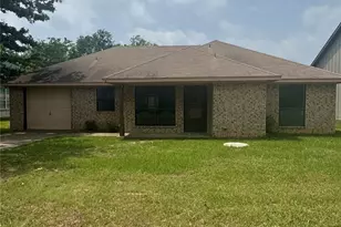 211 Anchor Ln, Gun Barrel City, TX 75156 - Photo 1
