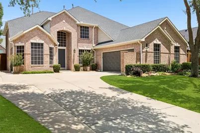 8010 Kings Court, Rowlett, TX 75089 - Photo 2