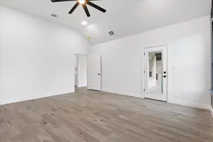 8803 Kassandra Dr, Sanger, TX 76266 - Photo 12
