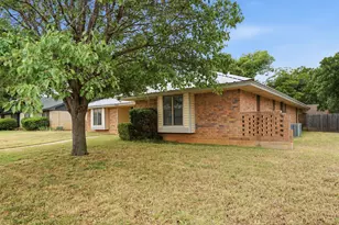 4750 Carrie Ann Ln, Abilene, TX 79606 - Photo 2