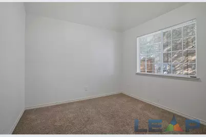 8704 Moss Hill Road, Irving, TX 75063 - Photo 18