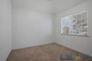 8704 Moss Hill Rd, Irving, TX 75063 - Photo 18