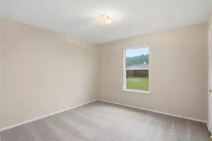 9307 Crimnson Ct, Dallas, TX 75217 - Photo 14
