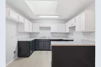 9307 Crimnson Court, Dallas, TX 75217 - Photo 2