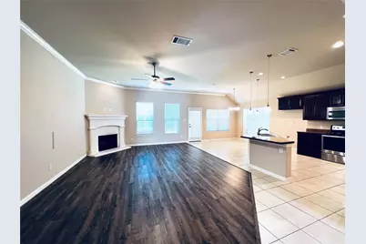 217 Creekwood Drive, Princeton, TX 75407 - Photo 10