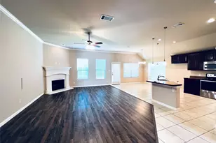 217 Creekwood Dr, Princeton, TX 75407 - Photo 10