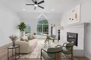 8260 Edgewater Dr, Frisco, TX 75034 - Photo 2