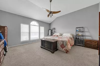 4024 Busch Gardens Drive, Fort Worth, TX 76123 - Photo 16