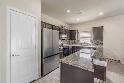 2841 Mesquite Road, Fort Worth, TX 76111 - Photo 8