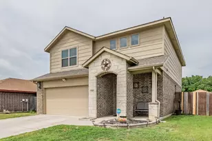 2841 Mesquite Rd, Fort Worth, TX 76111 - Photo 1