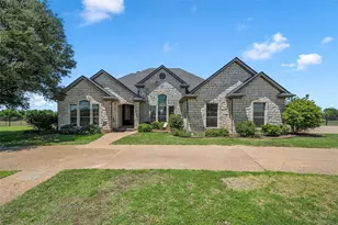 175 Ranchcrest Rd, Lorena, TX 76655 - Photo 2