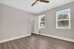 221 Second St, Wilmer, TX 75172 - Photo 12