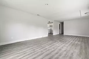 221 Second St, Wilmer, TX 75172 - Photo 6