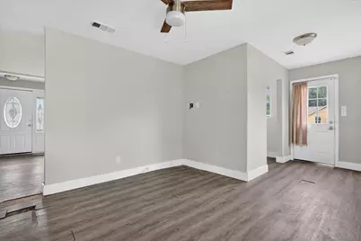 221 2nd Street, Wilmer, TX 75172 - Photo 4