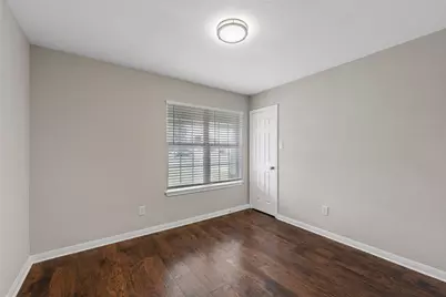 10124 Bunting Drive, Waco, TX 76708 - Photo 8