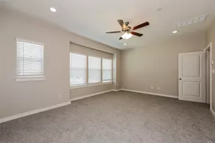 3040 Songbird Ln, Garland, TX 75043 - Photo 12