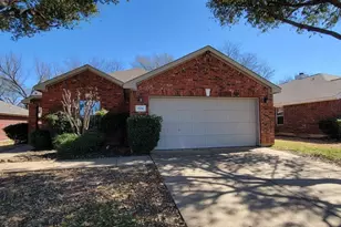 704 International Dr, Euless, TX 76039 - Photo 1