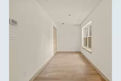 304 Golden Bell Lane, Fort Worth, TX 76107 - Photo 6