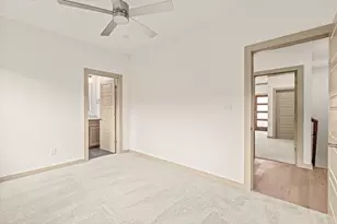 304 Golden Bell Ln, Fort Worth, TX 76107 - Photo 34