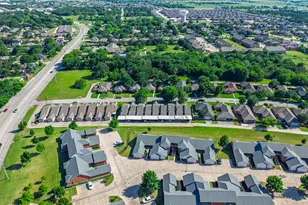 518 Oakridge Dr, Greenville, TX 75402 - Photo 12
