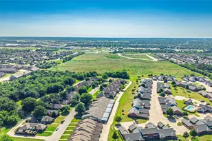 518 Oakridge Dr, Greenville, TX 75402 - Photo 16