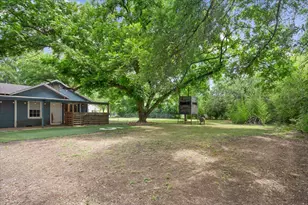 802 Avenue A, Valley Mills, TX 76689 - Photo 30