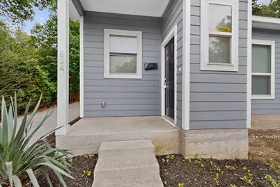 824 E Maddox Avenue, Fort Worth, TX 76104 - Photo 8