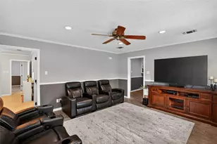 1405 Casa Linda St, Ennis, TX 75119 - Photo 14