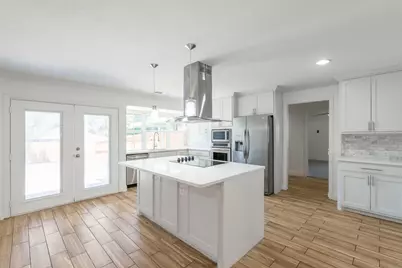 13147 Rosser Road, Farmers Branch, TX 75244 - Photo 6
