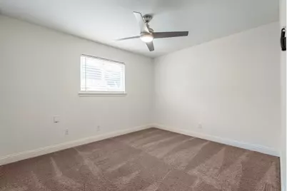 13147 Rosser Road, Farmers Branch, TX 75244 - Photo 12