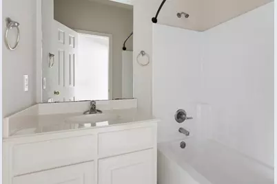 121 Wildwood Court #200, Grapevine, TX 76051 - Photo 20