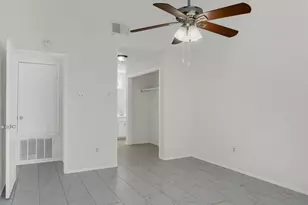 332 W Corporate Dr, Lewisville, TX 75067 - Photo 8
